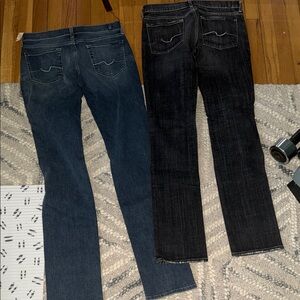 Women' Blue  & Black Straight Leg Classic Back Pocket Detail